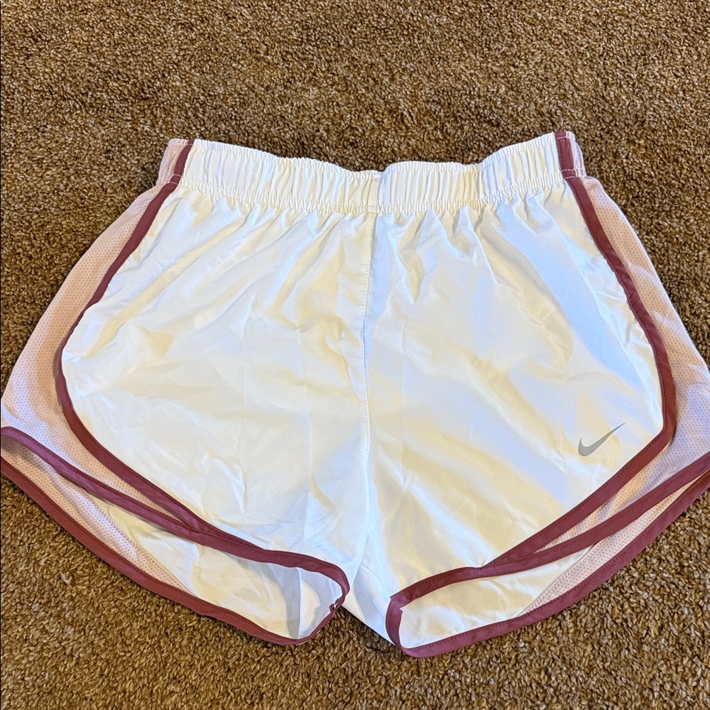 Women’s Nike Dri fit running shorts white mauve sz Small